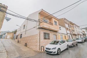 Casas de pueblo en venta en Campillo de Arenas, Andalucia photo 0