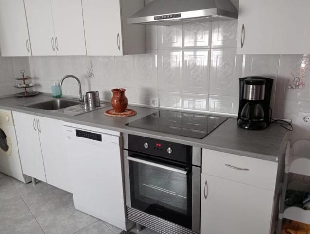 Casa en venta en Albalá, Albalá photo 0