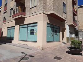 Local comercial en venta en Cuéllar, Santa clara photo 0