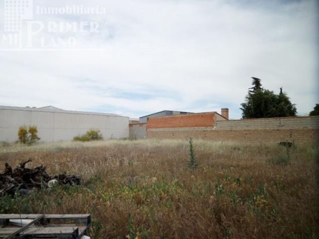 Terreno en venta en Tomelloso, Calle manterola photo 0