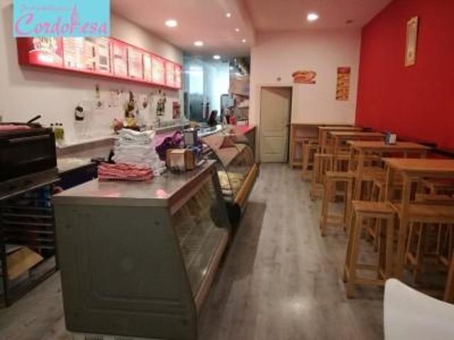 Local comercial en venta en Córdoba, Centro photo 0