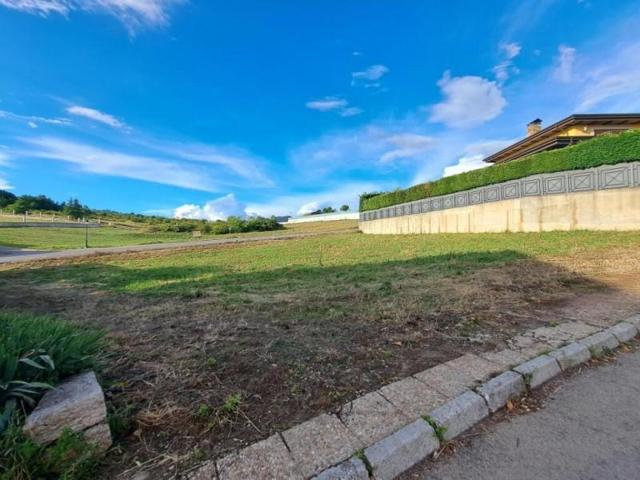 Terreno en venta en Ponferrada photo 0