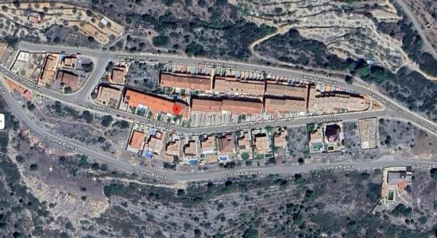 Adosada en venta en Costur, Urbanizacion loma blanca photo 0