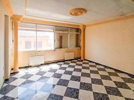 Piso en venta en Albolote, Ayuntamiento photo 0