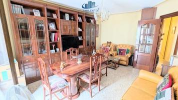 Piso en venta en Jaén, Almendros Aguilar photo 0