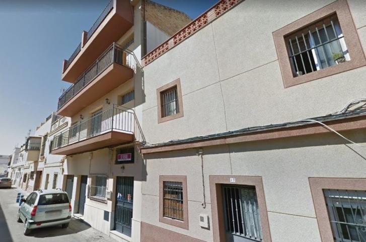 Local comercial en venta en Jerez de la Frontera, Peliron photo 0