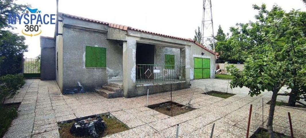 Chalet en venta en Ávila, La cañada photo 0