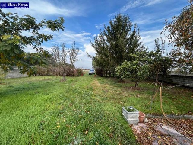 Casa en venta en Ponferrada, Dehesas photo 0