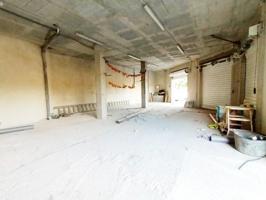 Local comercial en venta en Sant Martí Sarroca photo 0