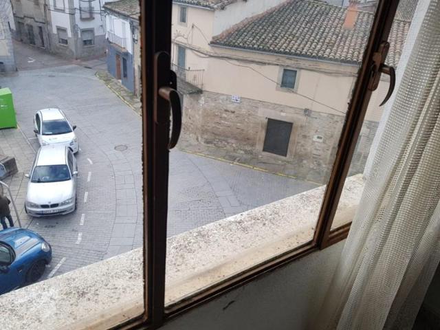 Piso en venta en Montehermoso, CENTRO photo 0