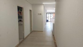 Local comercial en venta en Santander, General-davila photo 0
