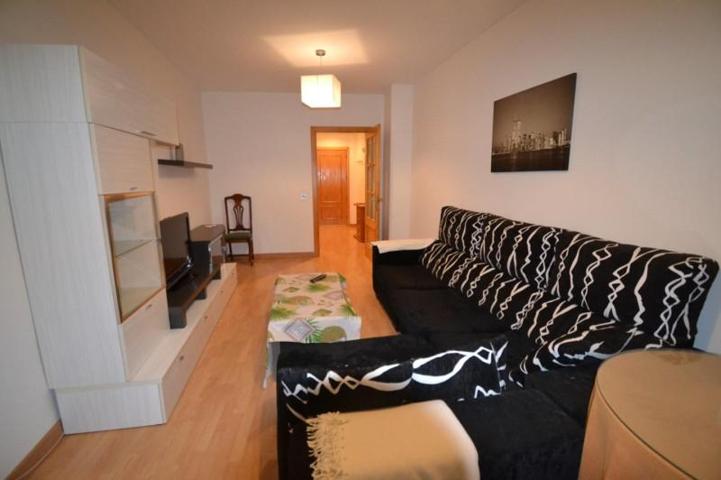 Piso en venta en Malpartida de Plasencia, Calle Fuente, 10680 photo 0