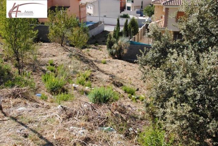 Terreno en venta en Jun, Urb. aben humeya photo 0