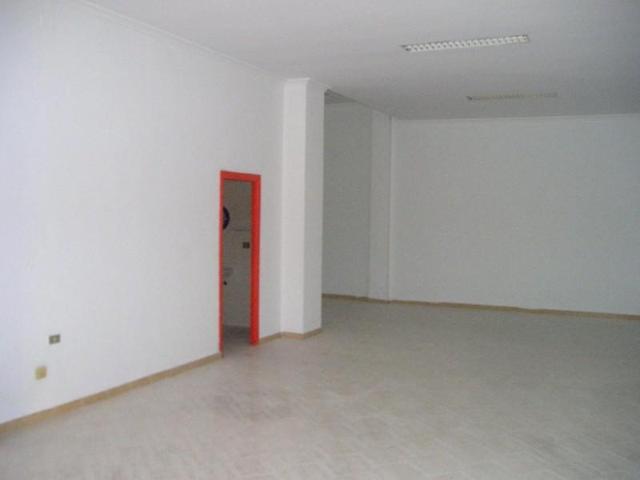 Local comercial en venta en Zafra, Zafra photo 0
