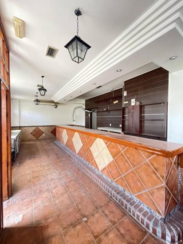 Local comercial en venta en Motril, A 5 minutos del centro photo 0