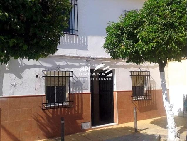 Chalet en venta en Encinas Reales, Plaza Pilarejo, 14913 photo 0