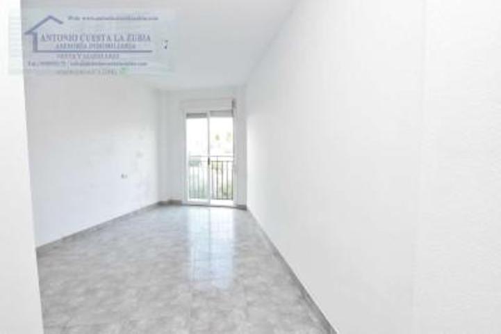 Apartamento en venta en Horche, La Zubia photo 0