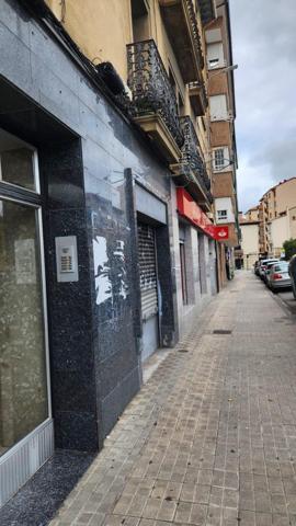 Local comercial en venta en Villava - Atarrabia, Villava-Atarrabia photo 0