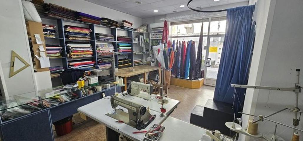 Local comercial en alquiler en Albolote, Centro ciudad photo 0