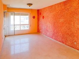 Piso en venta en Dúrcal, Centro photo 0