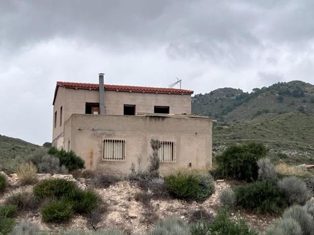 Casa en venta en Novelda, 03660 photo 0