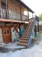 Casa con terreno en venta en Riello, León photo 0