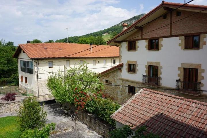 Piso en venta en Asparrena, Asparrena photo 0