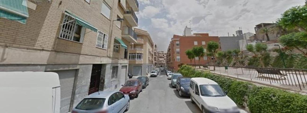 Piso en venta en Crevillent, Bar MICKEY photo 0