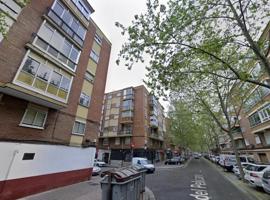 Piso en venta en Valladolid, Pajarillos photo 0