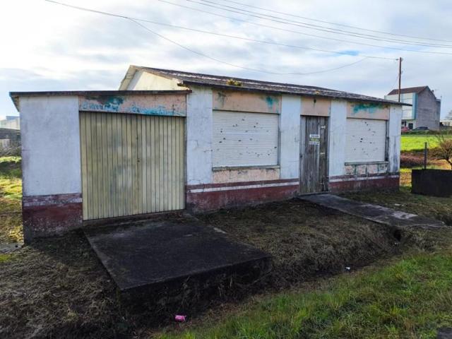 Casa en venta en Carballo, CARRETERA DE MALPICA photo 0