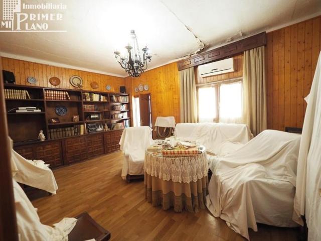 Casa en venta en Argamasilla de Alba, Argamasilla de alba photo 0