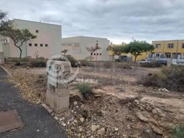 Terreno en venta en Granadilla de Abona, Calle el roque del Este, 2, 38611 photo 0