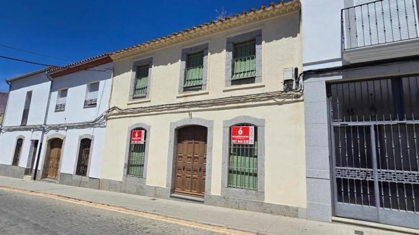 Casa en venta en Pozoblanco, Salesianos photo 0