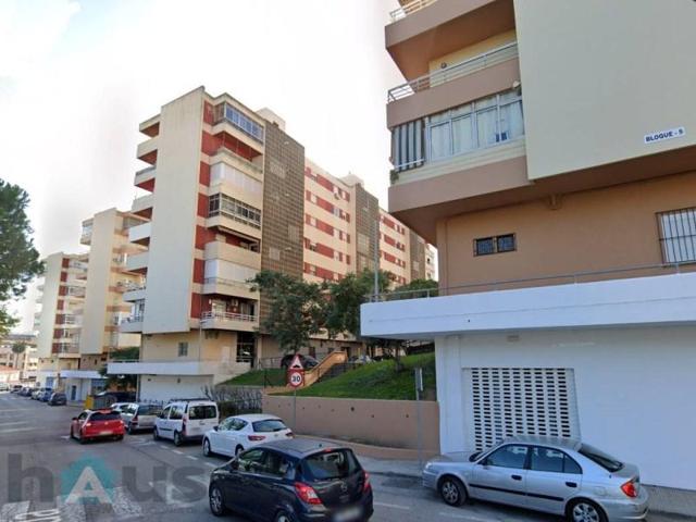 Local comercial en venta en Algeciras photo 0
