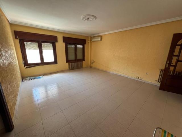 Apartamento en venta en Almadén, Castilla la mancha photo 0