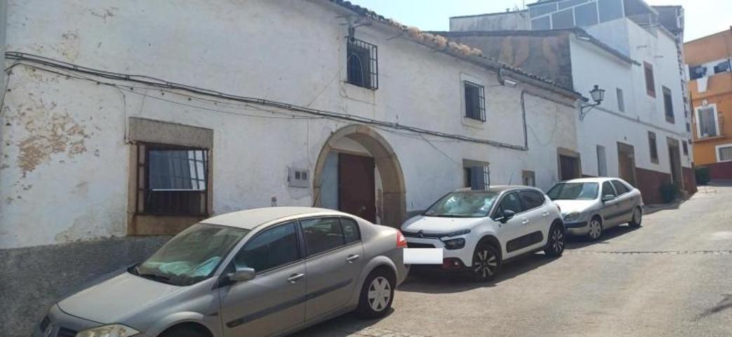 Casa en venta en Alcuéscar, Extremadura photo 0