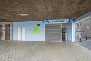 Local comercial en venta en Cambre, Temple photo 0