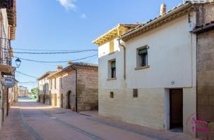 Casa en venta en Ayerbe, Centro photo 0