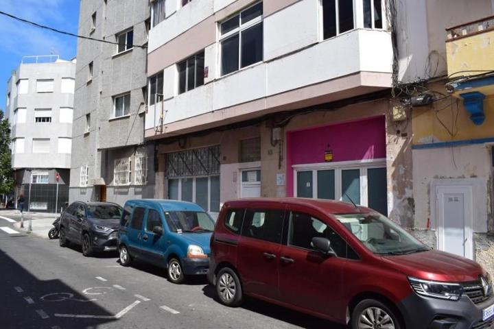 Local comercial en venta en Las Palmas de Gran Canaria, Arenales photo 0