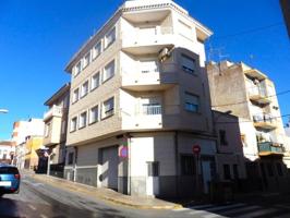 Apartamento en venta en Yecla, Ayuntamiento photo 0