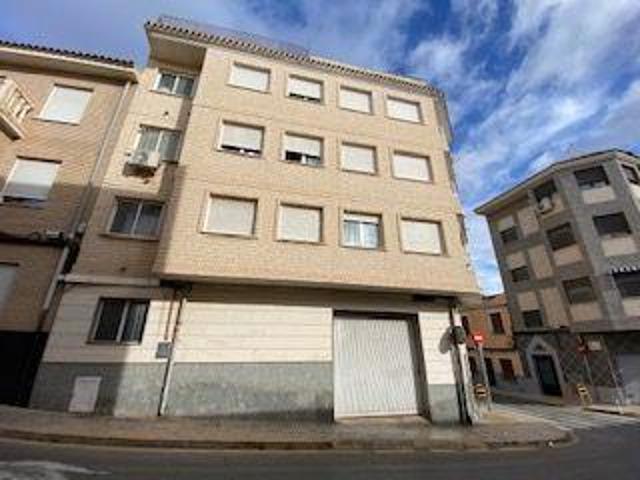Apartamento en venta en Yecla, Ayuntamiento photo 0
