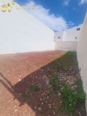 Terreno en venta en Arrecife, Altavista photo 0