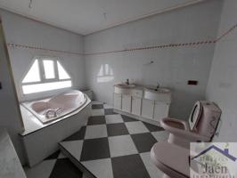 Piso en venta en Begíjar, Begijar photo 0