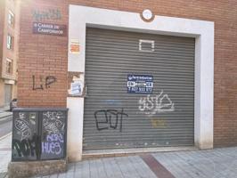 Local comercial en venta en Reus photo 0