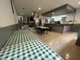 Local comercial en venta en Torrent, Avd. Al Vedat photo 0