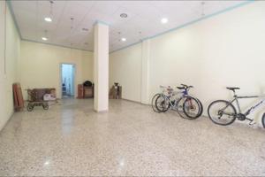 Local comercial en venta en Elche, Sector Quinto photo 0