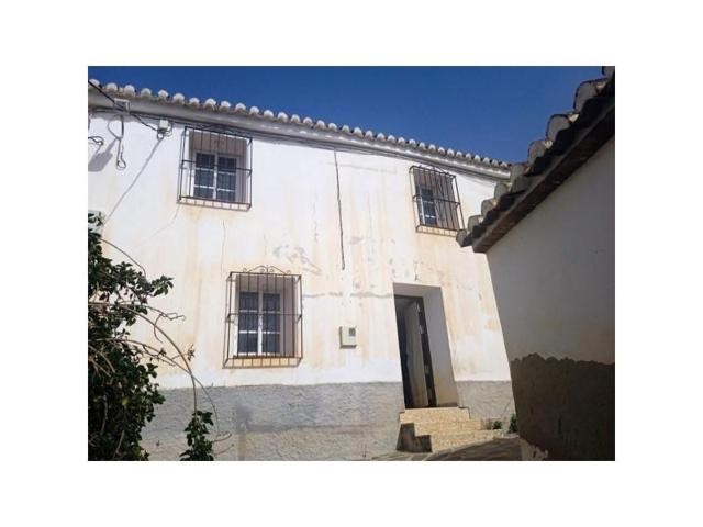 Chalet en venta en Canillas de Albaida photo 0