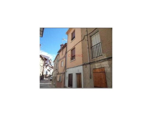 Bungalow en venta en Madrigal de la Vera photo 0