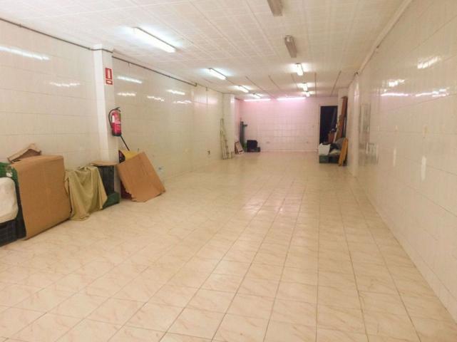 Local comercial en venta en Sabadell, Can puiggener photo 0