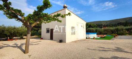 Chalet en venta en Ontinyent, Ontinyent photo 0